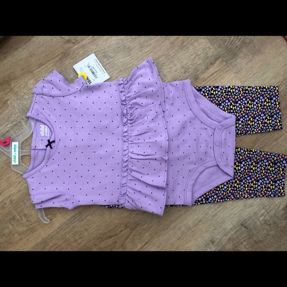 Purple bodysuit with navy floral pants - Picture 1 of 1